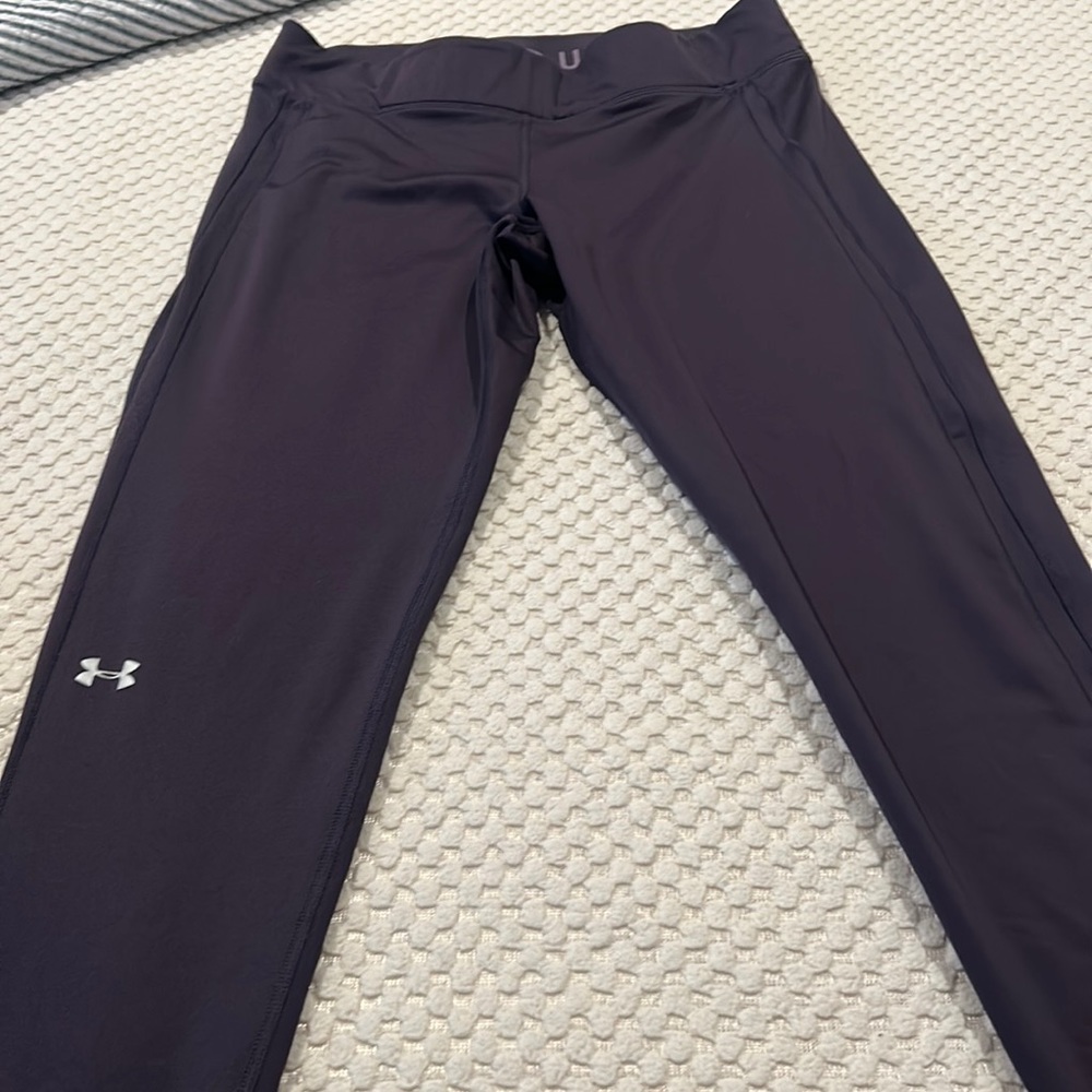 Under Armour purple legging